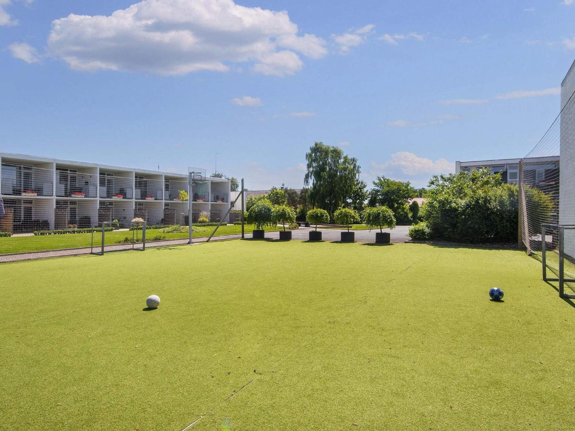 6 Person Holiday Home On A Holiday Park In Glesborg 外观 照片