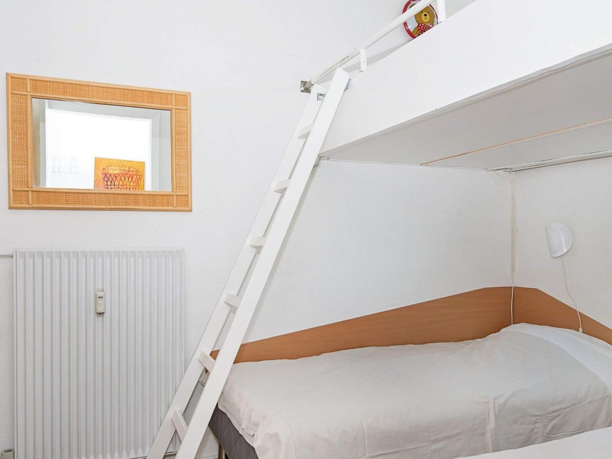 6 Person Holiday Home On A Holiday Park In Glesborg 外观 照片
